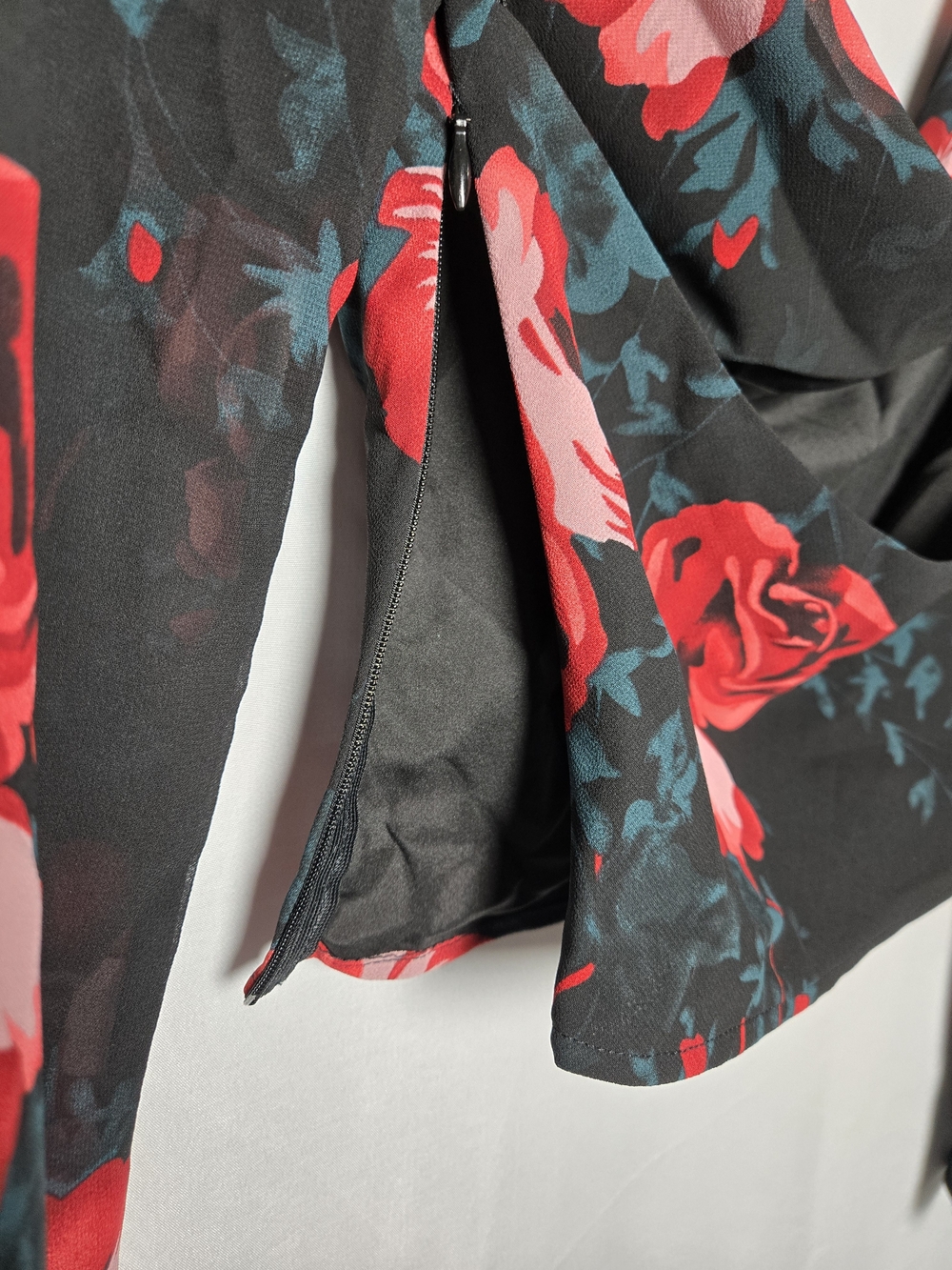 Princess Polly Black Floral Cowl Crop Top with Red Roses - Picture 5 of 8